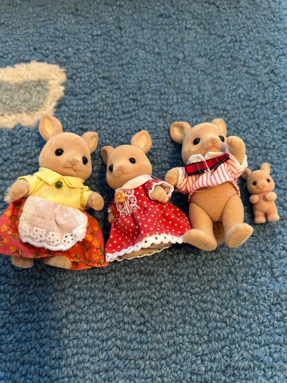 Calico Critters Beige Bunny Family Set with Red & Yellow Outfits